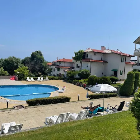 Apartment Caprice In Lozenec *