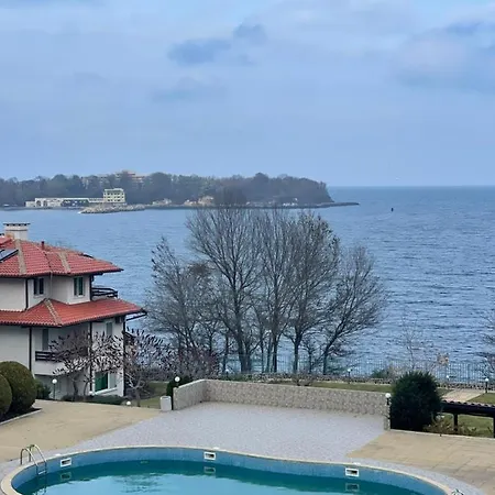 Apartment Caprice In Lozenec Kiten (Burgas)