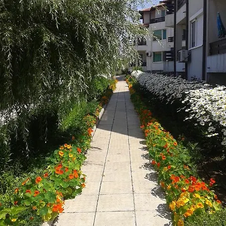 Caprice In Lozenec Kiten (Burgas)