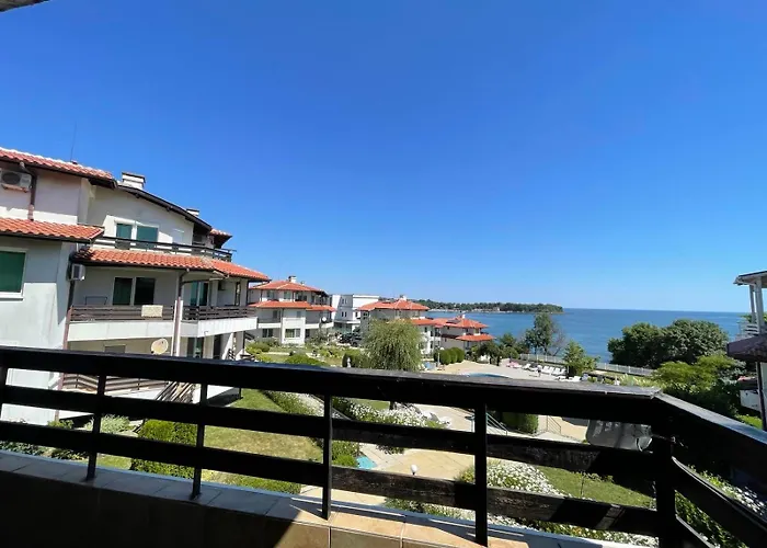 Caprice In Lozenec Kiten (Burgas)